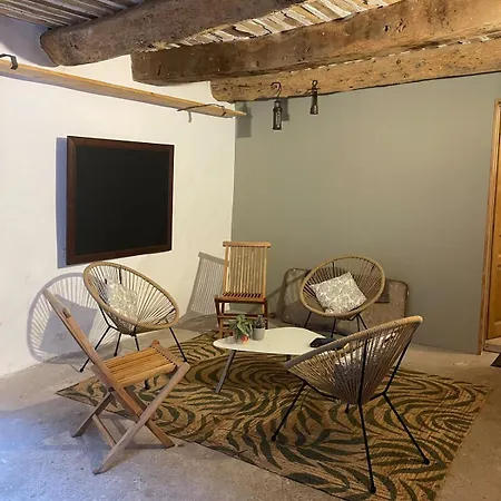 Soleil Levant En Luberon Holiday home