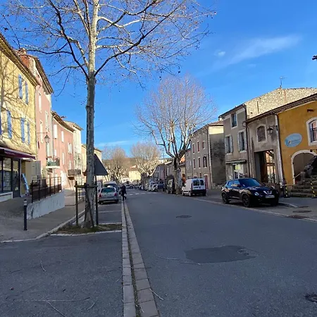 Soleil Levant En Luberon *